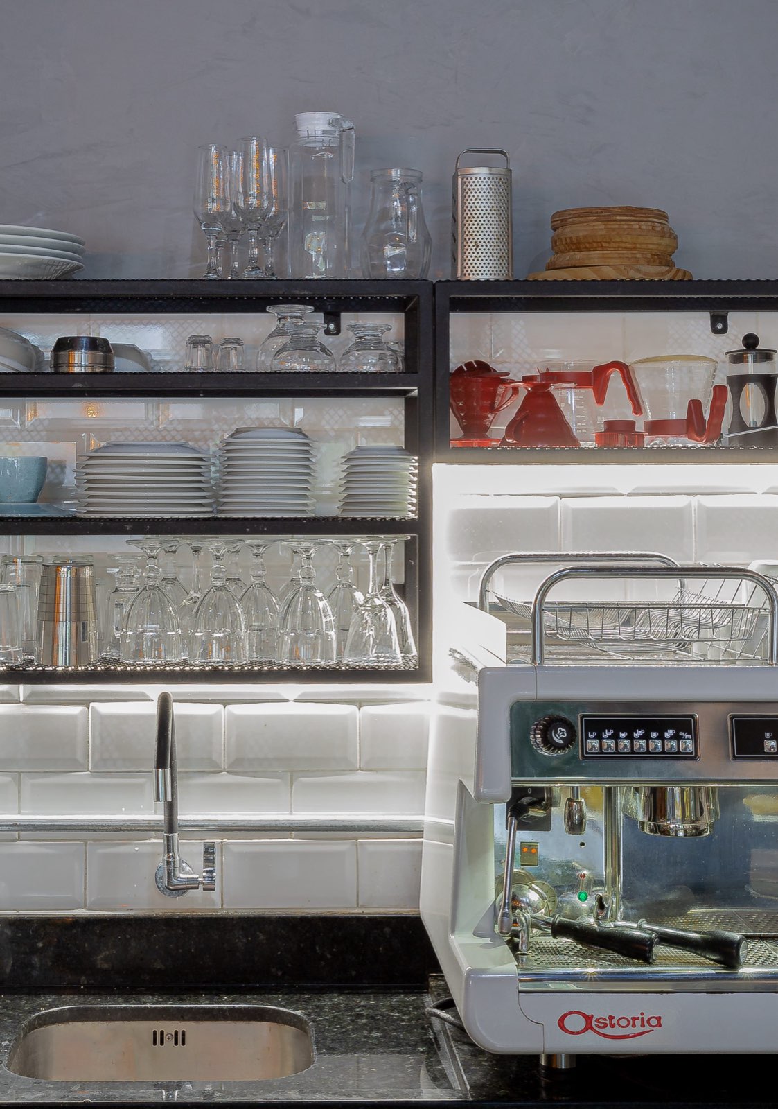 Cuatro Café e Fruta — AIRE Arquitetura